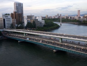 OMMからの川崎橋